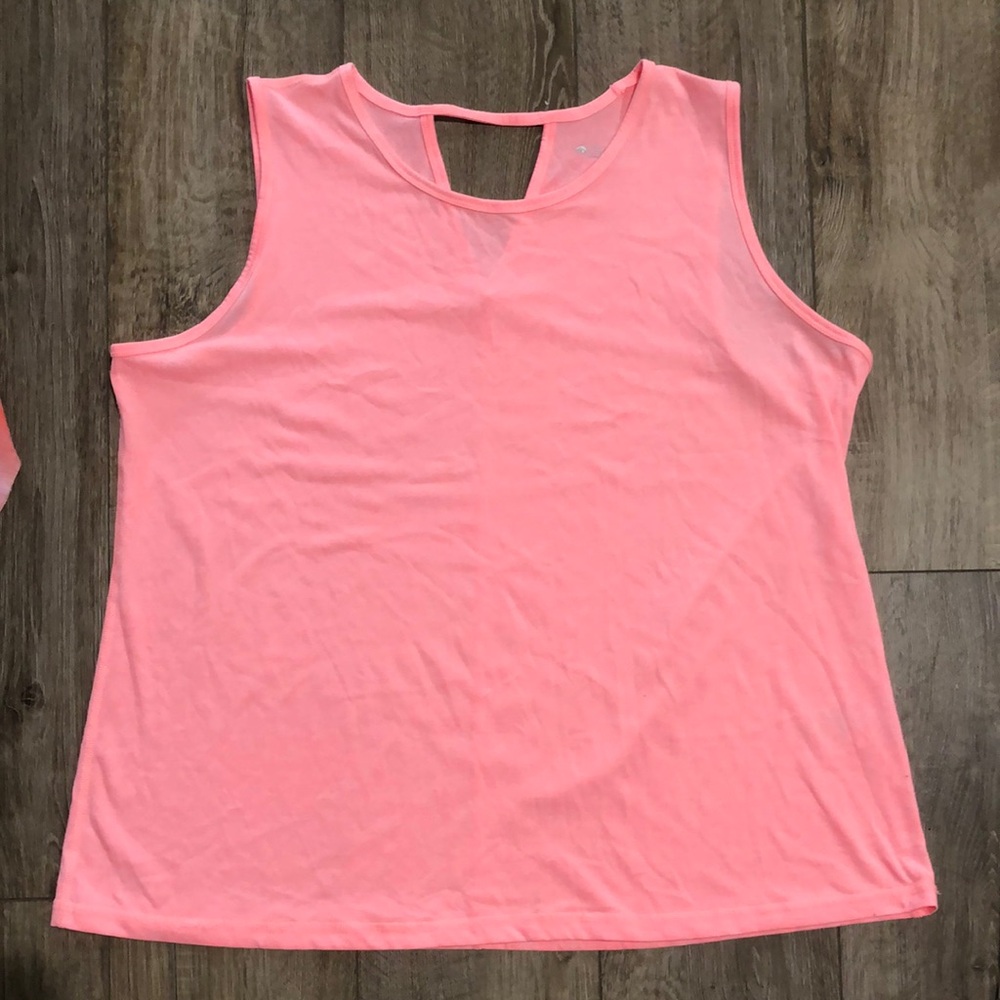 Like new - IDEOLOGY Women's Peach Sleeveless Athletic Tank Top
